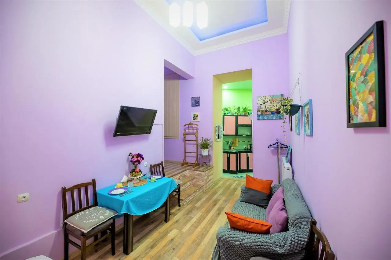 Freedom Square Apartment تبليسي 0*,  جورجيا