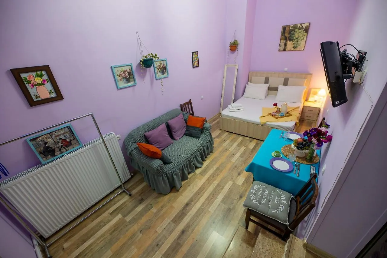 Freedom Square Apartment تبليسي